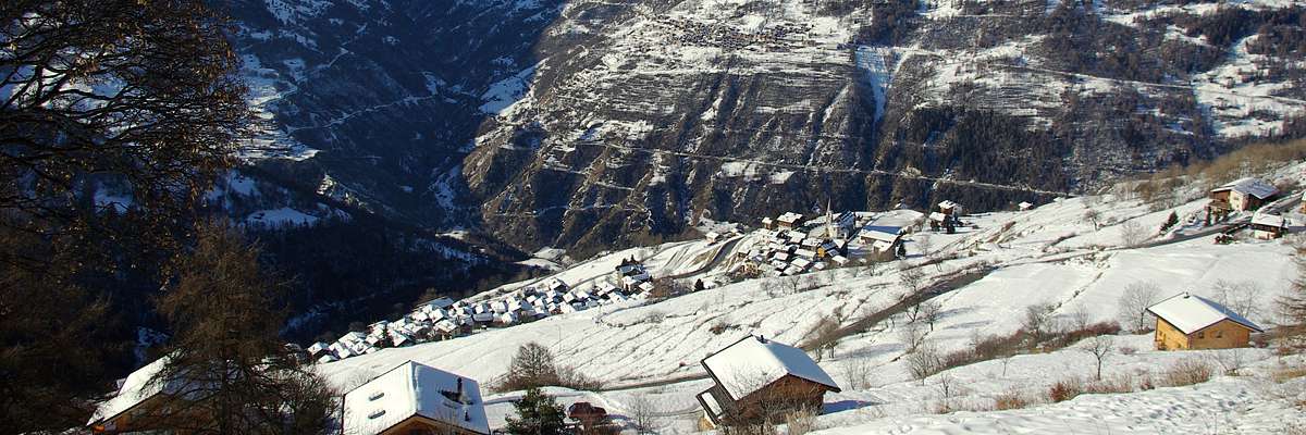 Chalets in Val d´Hèrens in Central Valais