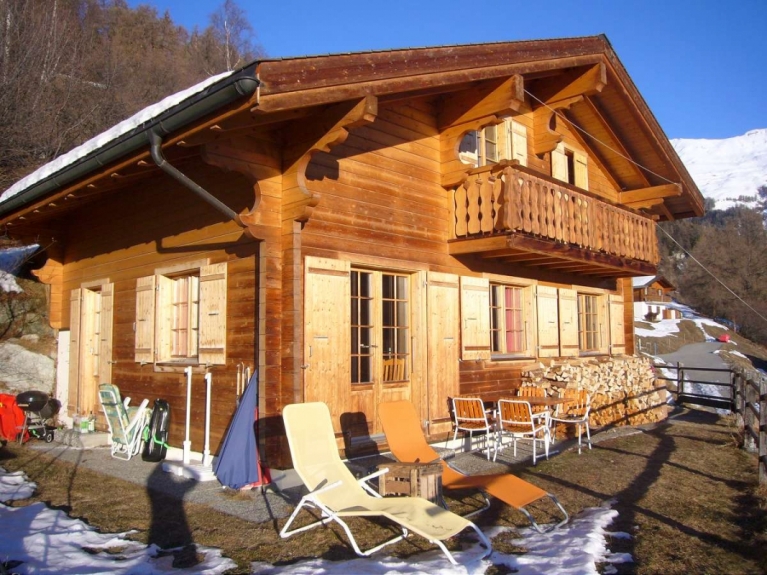 Chalets in Val d´Hèrens in Central Valais